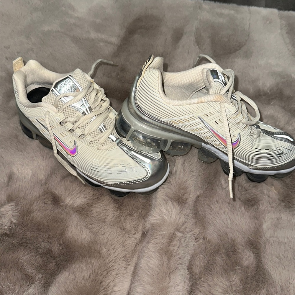 Nike Air Vapormax 360 “Fossil”